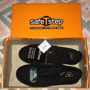 SafeTStep Work Shoes